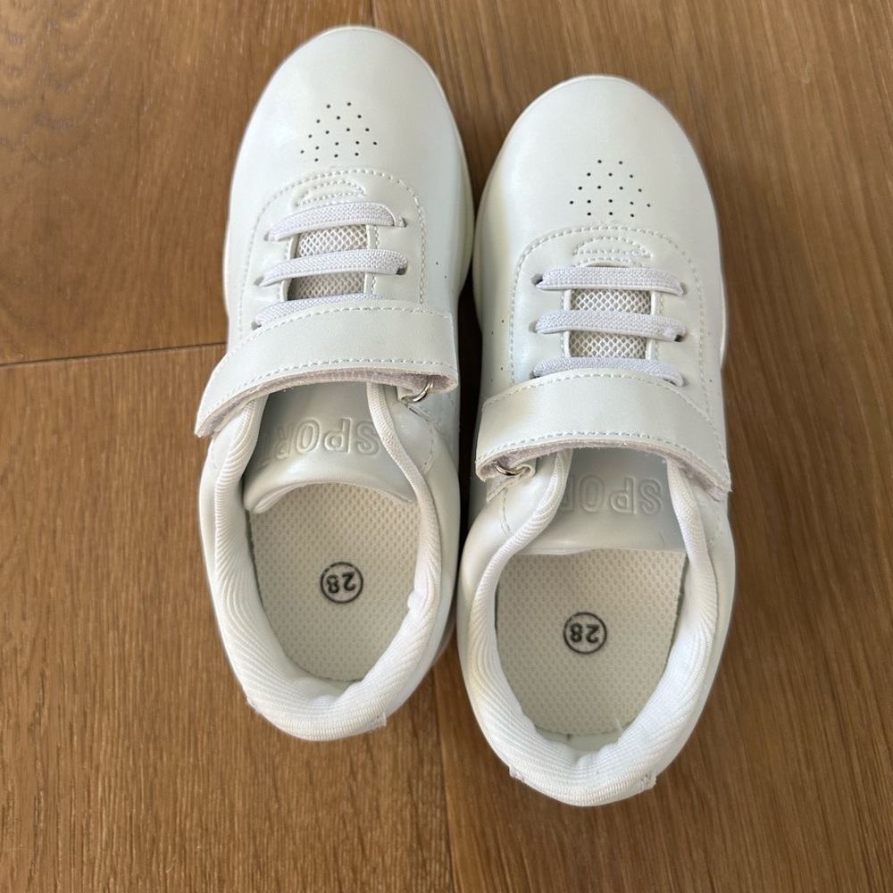 BAXINIER Girls White Cheerleading Dance Shoes Athletic Training sz 11 NWOT